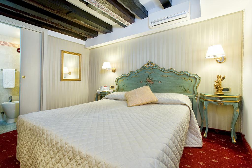 Ca' Della Loggia Bed and Breakfast Venedig Eksteriør billede
